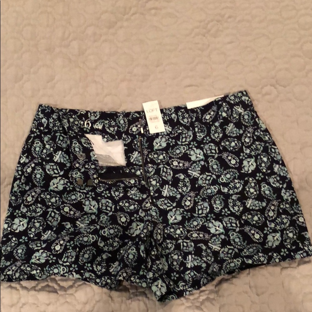 Ann Taylor Loft Navy flowered shorts